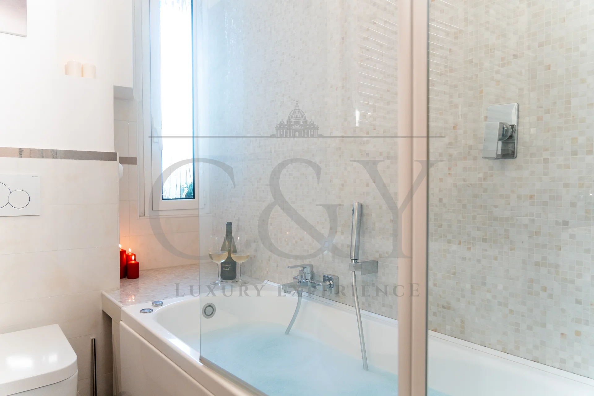 C&Y Roma - Bagno con vasca dell&rsquo;appartamento Vaticano